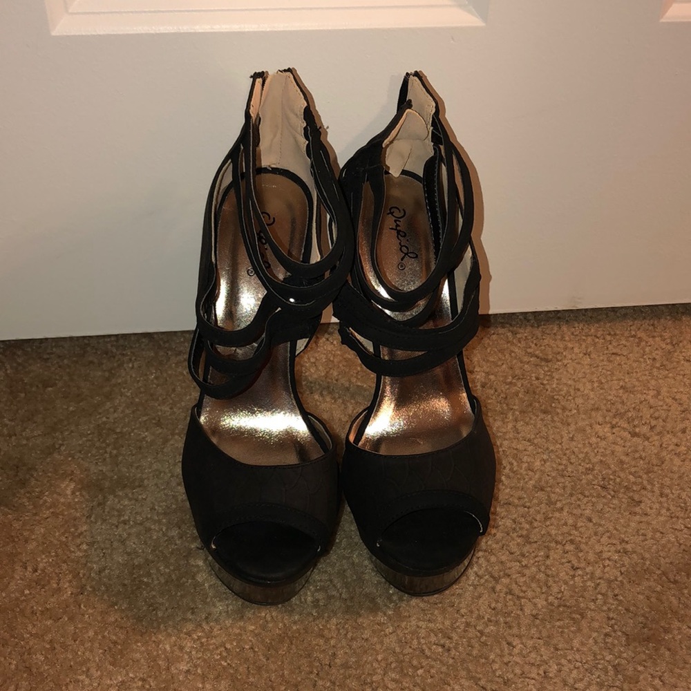 Black Platform Heels